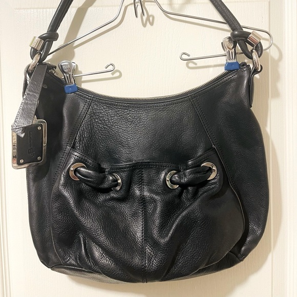 b. makowsky Handbags - B. Makowsky Hobo I’m great condition